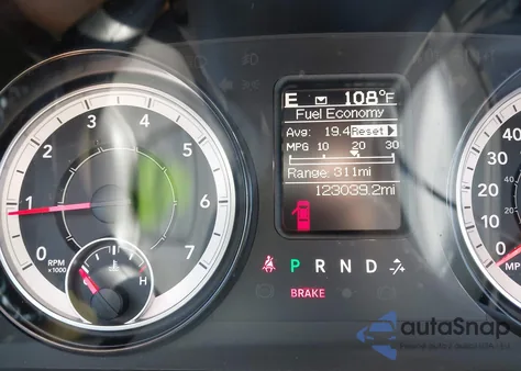 2019 Ram 1500 Classic Tradesman 4X2 8' Box z USA, uszkodzony, nr VIN 3C6JR6DT1KG522370